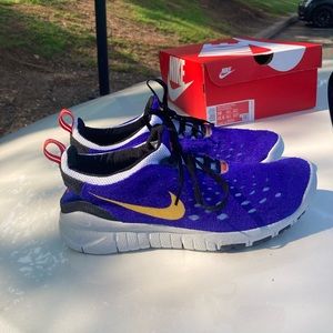 Nike running shoes ( Nike free run trail )